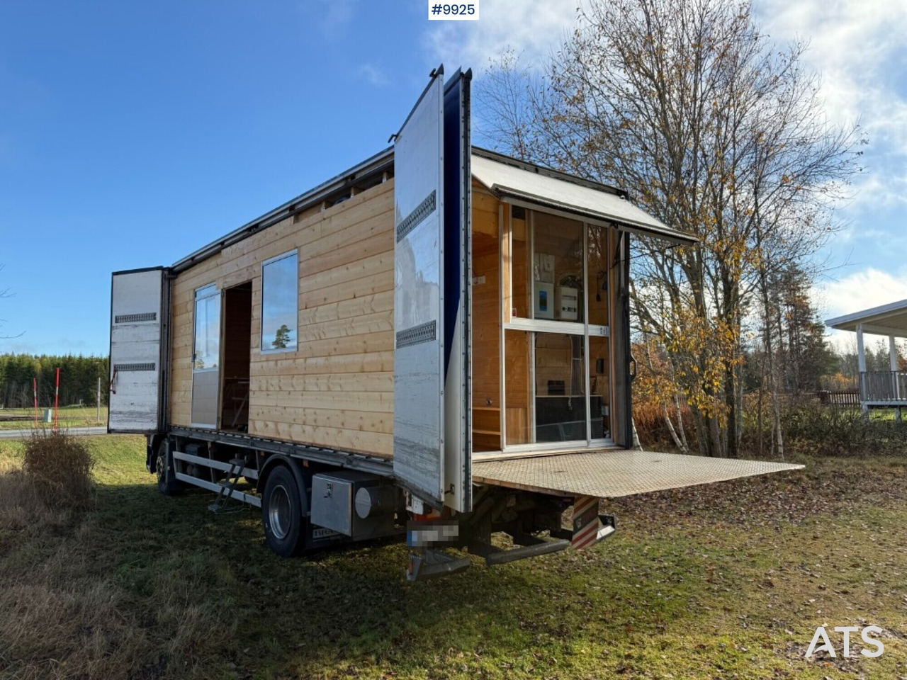 Volvo FM9 4X2 Recreational Vehicle (RV) - Camión caja cerrada, Autocaravana: foto 1 Volvo FM9 4X2 Recreational Vehicle (RV) - Camión caja cerrada, Autocaravana: foto 1