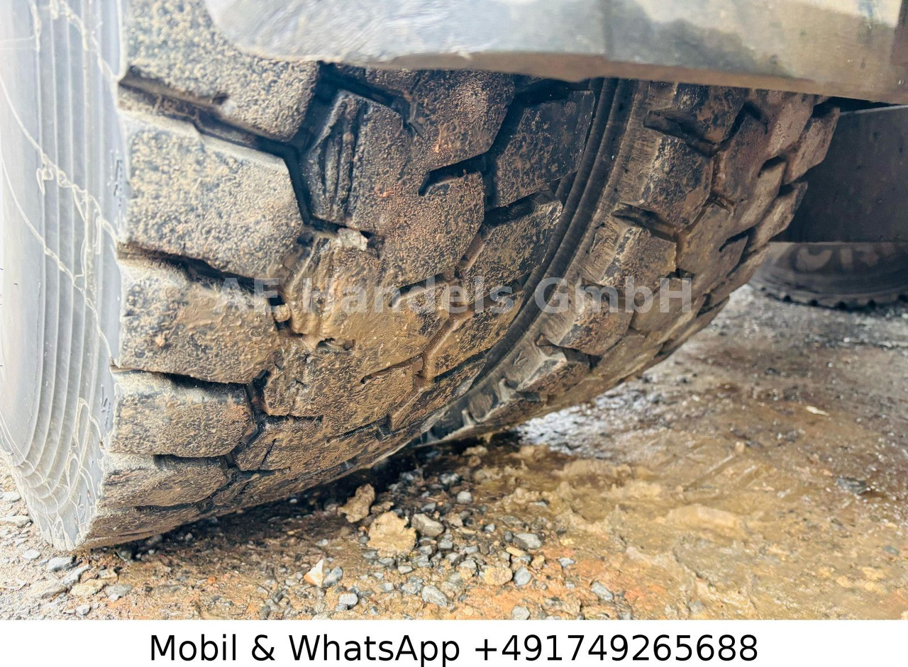 Cabeza tractora nuevo DAF XF 530 SC BL PXP 4x4 *Retarder/Hydr./Standklima: foto 11