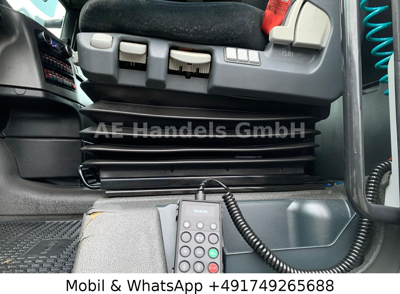 Cabeza tractora MAN TGX 18.460 ADR XLX BL *Retarder/ACC/Standklima: foto 17 Cabeza tractora MAN TGX 18.460 ADR XLX BL *Retarder/ACC/Standklima: foto 17