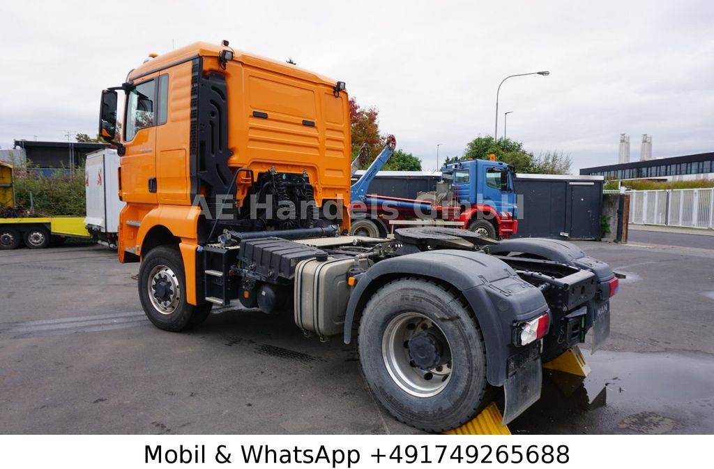 MAN TGX 18.460 XLX BL 4x4 Allrad *Pritarder/AP/Hydr. - Cabeza tractora: foto 3 MAN TGX 18.460 XLX BL 4x4 Allrad *Pritarder/AP/Hydr. - Cabeza tractora: foto 3