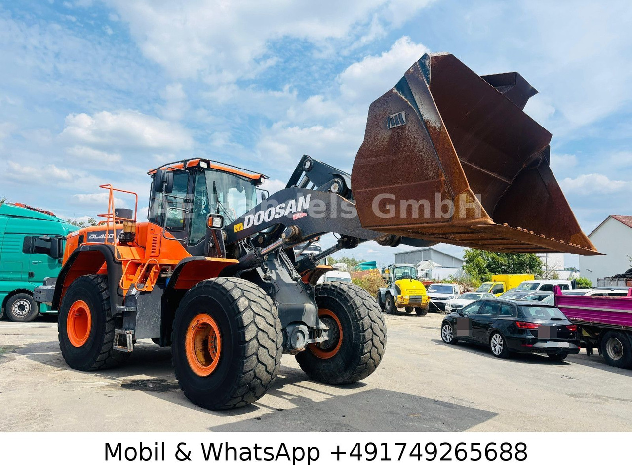 Doosan DL 450-5 *6200Std./Schnellwechsler/Schaufel-5m³ - Cargadora de ruedas: foto 1 Doosan DL 450-5 *6200Std./Schnellwechsler/Schaufel-5m³ - Cargadora de ruedas: foto 1