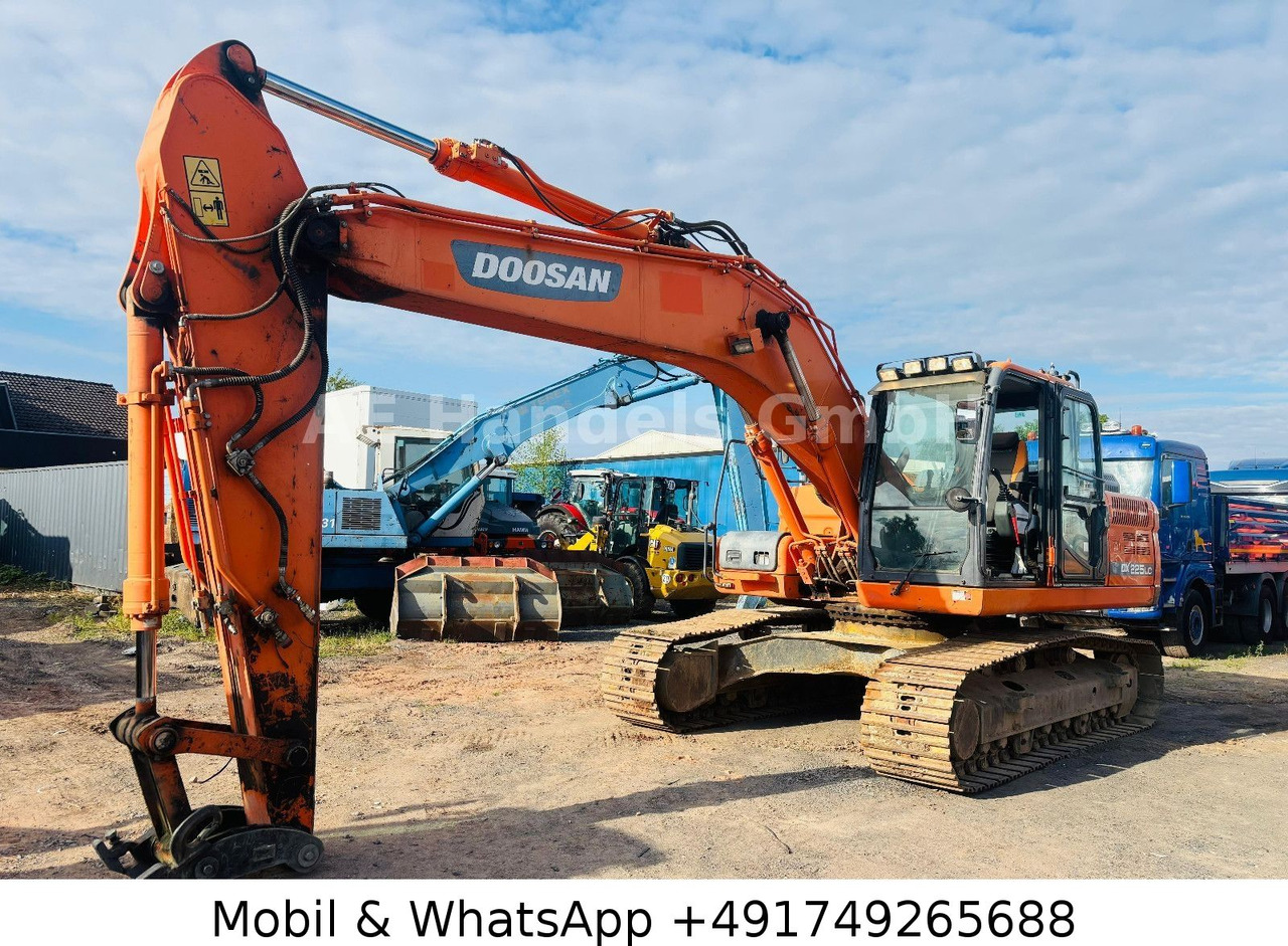 Doosan DX 225LC-3 *Monoausleger/Klima/Kamera - Excavadora de cadenas: foto 2 Doosan DX 225LC-3 *Monoausleger/Klima/Kamera - Excavadora de cadenas: foto 2