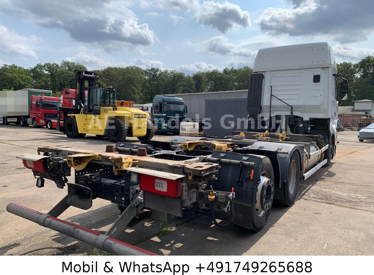 Iveco S-Way 460 LNG BDF 6x2 *Retarder/Lenk+Lift/AHK - Camión portacontenedore/ Intercambiable: foto 3 Iveco S-Way 460 LNG BDF 6x2 *Retarder/Lenk+Lift/AHK - Camión portacontenedore/ Intercambiable: foto 3