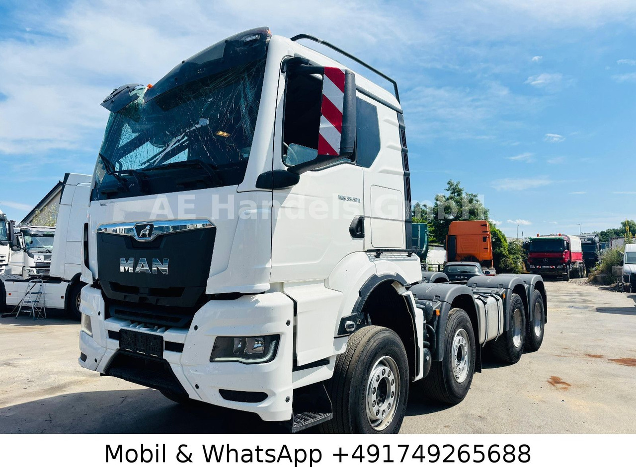 MAN TGS 32.520 GN BB 8x4 *ACC / AP / LED - Camión chasis: foto 1 MAN TGS 32.520 GN BB 8x4 *ACC / AP / LED - Camión chasis: foto 1
