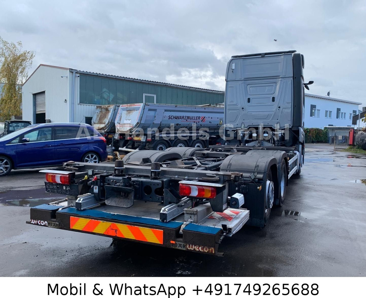 Camión portacontenedore/ Intercambiable Mercedes-Benz Actros V 2545 GigaSpace BDF LL*Retarder/LBW/L+L: foto 7 Camión portacontenedore/ Intercambiable Mercedes-Benz Actros V 2545 GigaSpace BDF LL*Retarder/LBW/L+L: foto 7