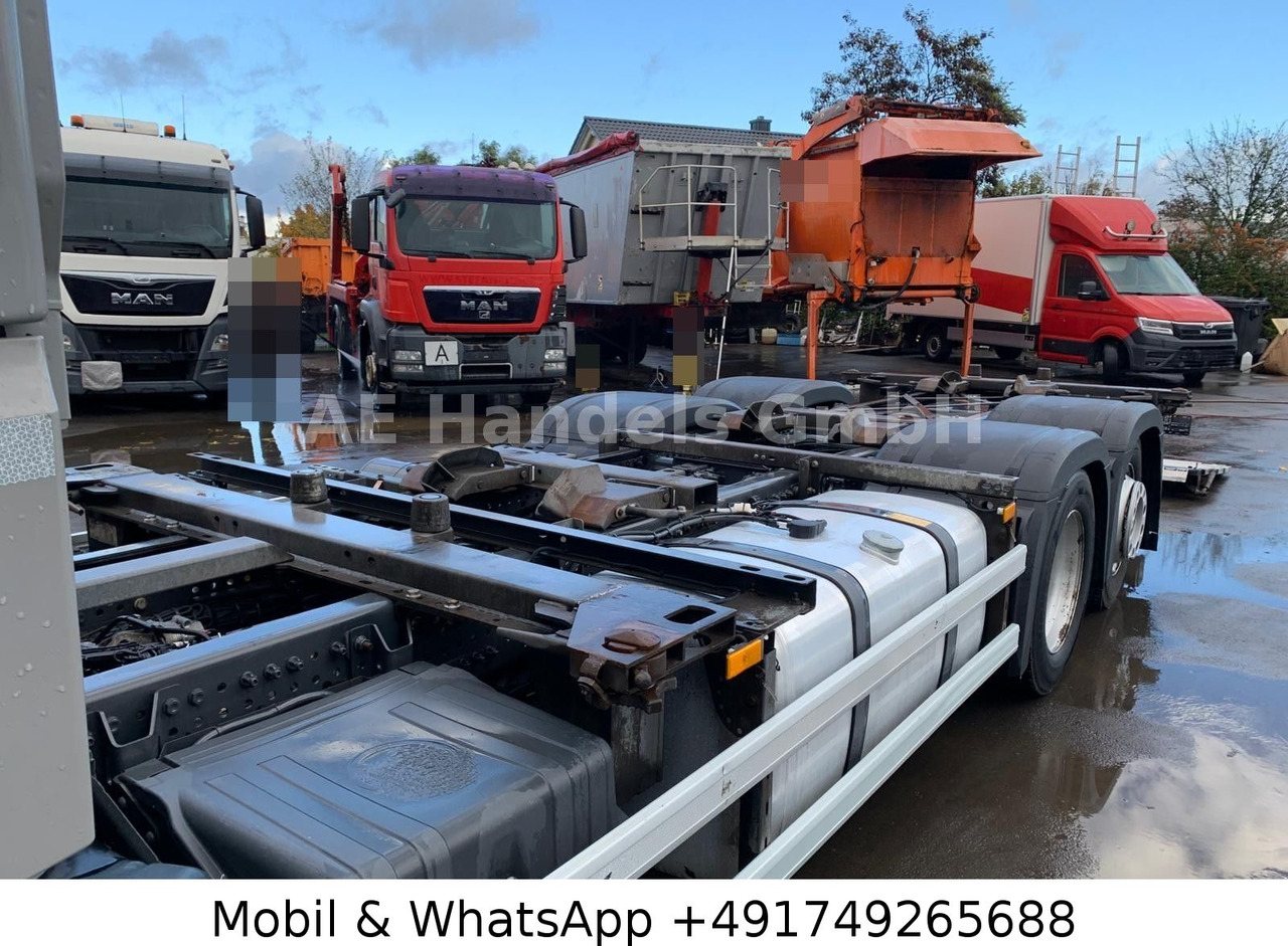 Camión portacontenedore/ Intercambiable Mercedes-Benz Actros V 2545 GigaSpace BDF LL*Retarder/LBW/L+L: foto 12 Camión portacontenedore/ Intercambiable Mercedes-Benz Actros V 2545 GigaSpace BDF LL*Retarder/LBW/L+L: foto 12