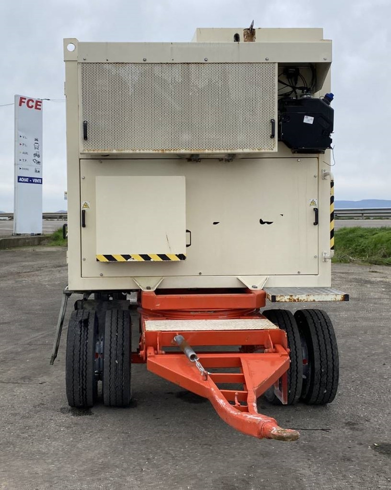 UNIVAC Aspirateur Mobile SC90DAV9AR-C - Autocaravana: foto 2 UNIVAC Aspirateur Mobile SC90DAV9AR-C - Autocaravana: foto 2