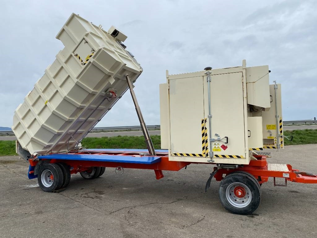 UNIVAC Aspirateur Mobile SC90DAV9AR-C - Autocaravana: foto 4 UNIVAC Aspirateur Mobile SC90DAV9AR-C - Autocaravana: foto 4