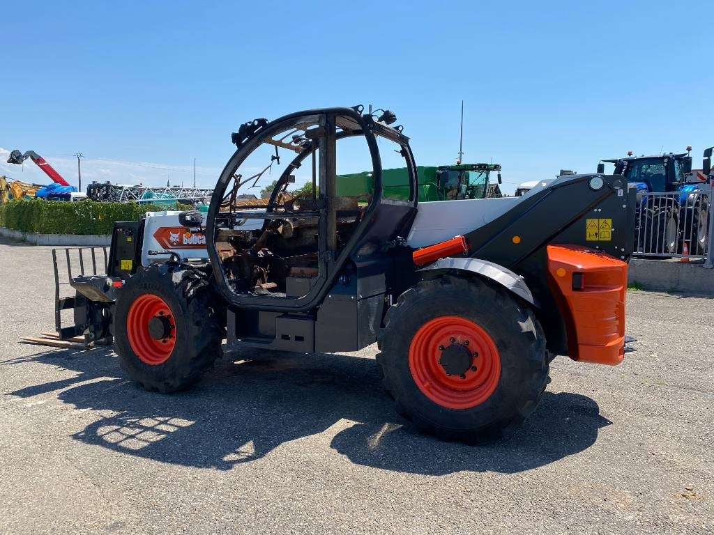 Cargadora de ruedas telescópica Bobcat T41.140SLPRB 1er Main Origine Française endommagé: foto 6