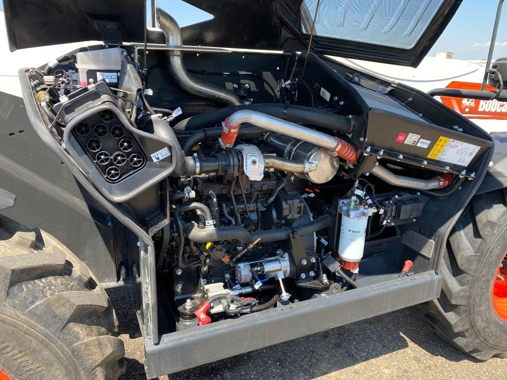 Cargadora de ruedas telescópica Bobcat T41.140SLPRB 1er Main Origine Française endommagé: foto 11