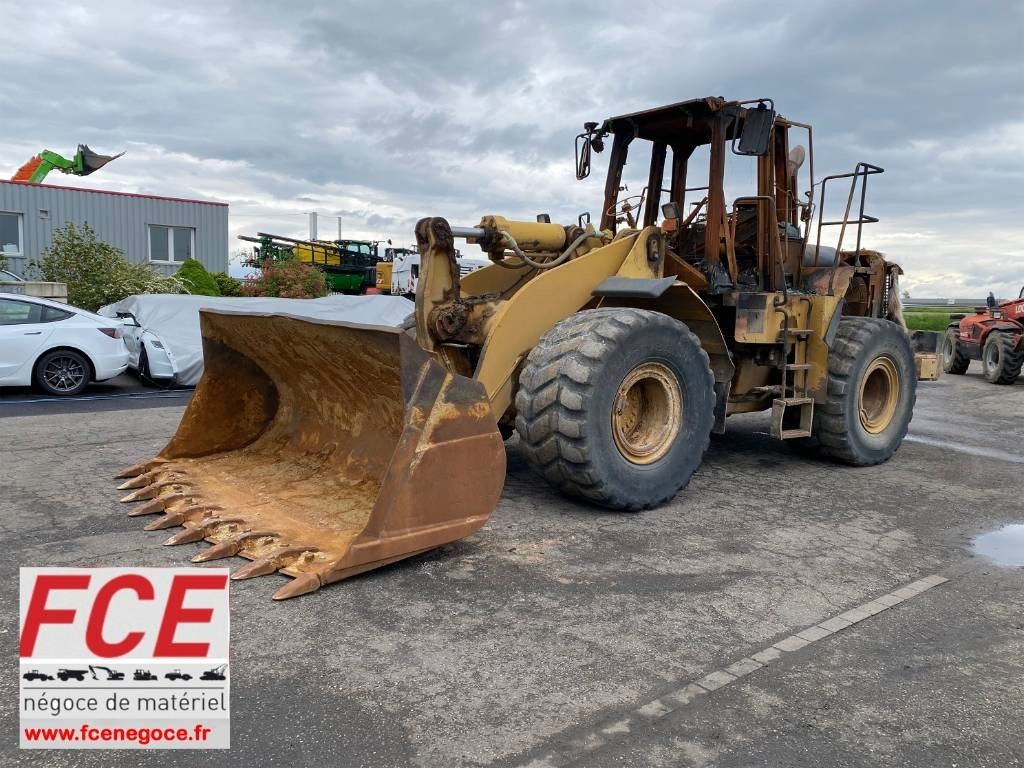 CAT 966 G endommagée Complete ou pour pièces - Cargadora de ruedas: foto 1 CAT 966 G endommagée Complete ou pour pièces - Cargadora de ruedas: foto 1