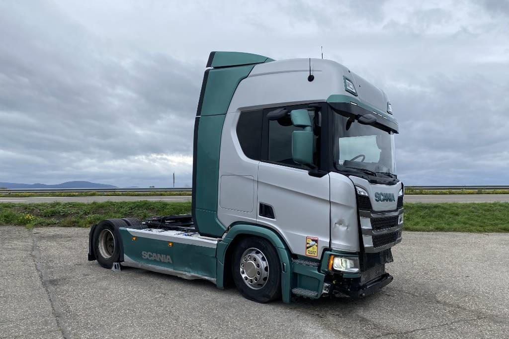 Scania R500 A4x2LB/RETARDER -1er Main endommagé - Cabeza tractora: foto 3 Scania R500 A4x2LB/RETARDER -1er Main endommagé - Cabeza tractora: foto 3