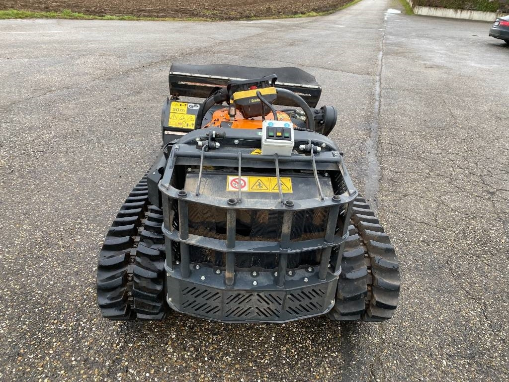 Energreen ENERGREEN ROBOGREEN EVO + HEAD 130 1er Main - Trituradora forestal: foto 5 Energreen ENERGREEN ROBOGREEN EVO + HEAD 130 1er Main - Trituradora forestal: foto 5