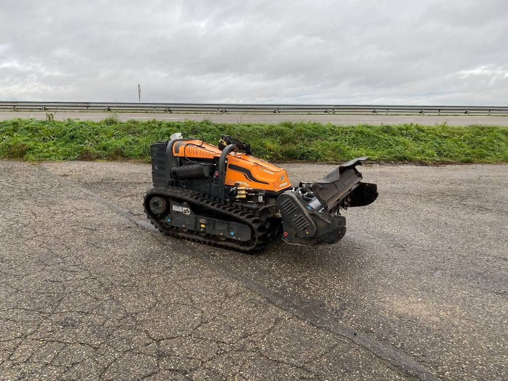 Energreen ENERGREEN ROBOGREEN EVO + HEAD 130 1er Main - Trituradora forestal: foto 3 Energreen ENERGREEN ROBOGREEN EVO + HEAD 130 1er Main - Trituradora forestal: foto 3