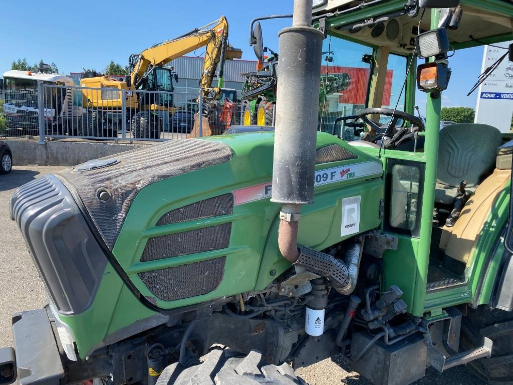 Tractor Fendt 209F Vario TMS 1er Main endommagé: foto 25