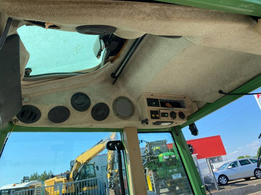 Tractor Fendt 209F Vario TMS 1er Main endommagé: foto 32