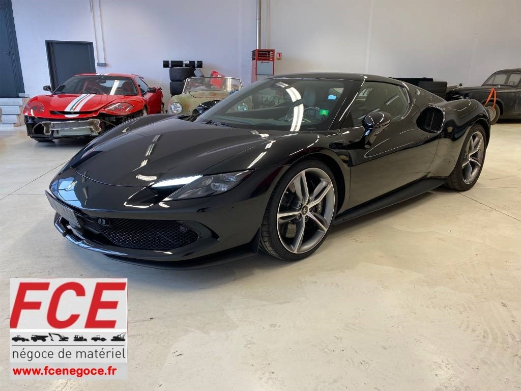 Coche nuevo Ferrari 296 GTB 3.0Turbo Hybride 1er Main: foto 1