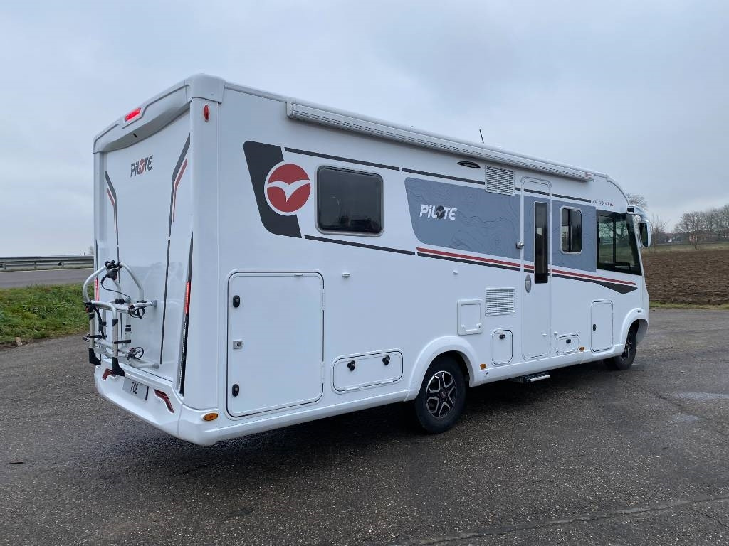 Fiat DUCATO MAXI 160 Multijet 2,2D/PILOTE G741endommagé - Autocaravana integral: foto 5 Fiat DUCATO MAXI 160 Multijet 2,2D/PILOTE G741endommagé - Autocaravana integral: foto 5