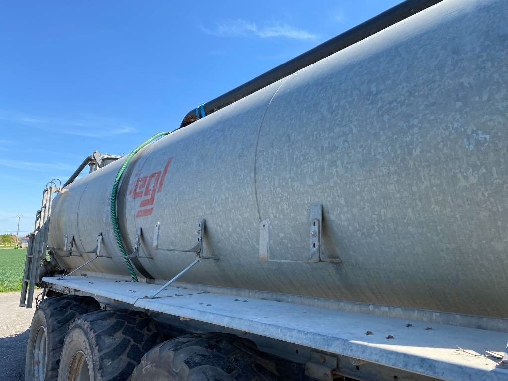Cuba de purín Fliegl WFG10100/Châssis Porteur-Citerne 24000Litres: foto 32