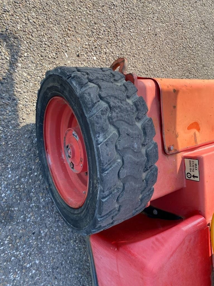 Plataforma articulada JLG M 450 AJ Hybr. Diesel elc. 15,7m a réparer: foto 12