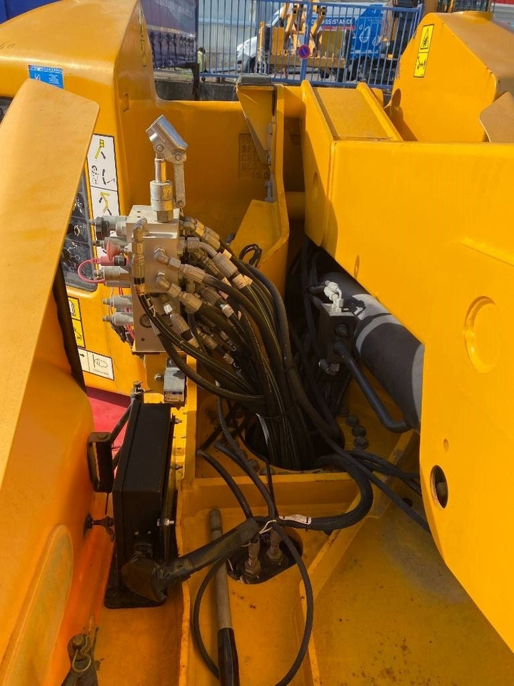 Plataforma articulada JLG M 450 AJ Hybr. Diesel elc. 15,7m a réparer: foto 18