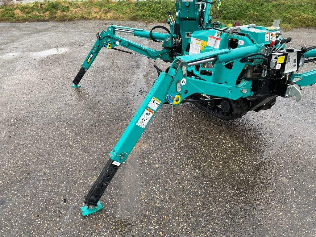 Minigrúa Maeda MC 174 CRM 1er Main Origine Française endommagée: foto 47 Minigrúa Maeda MC 174 CRM 1er Main Origine Française endommagée: foto 47