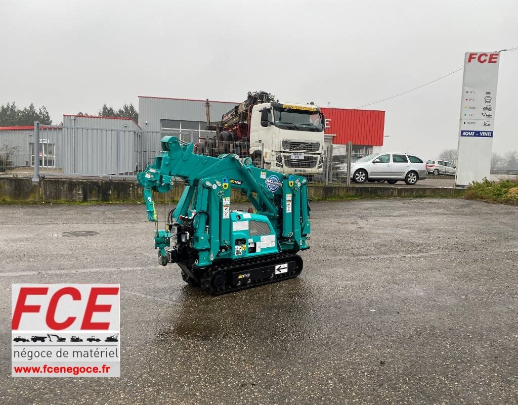 Maeda MC 174 CRM 1er Main Origine Française endommagée - Grúa sobre orugas: foto 1 Maeda MC 174 CRM 1er Main Origine Française endommagée - Grúa sobre orugas: foto 1