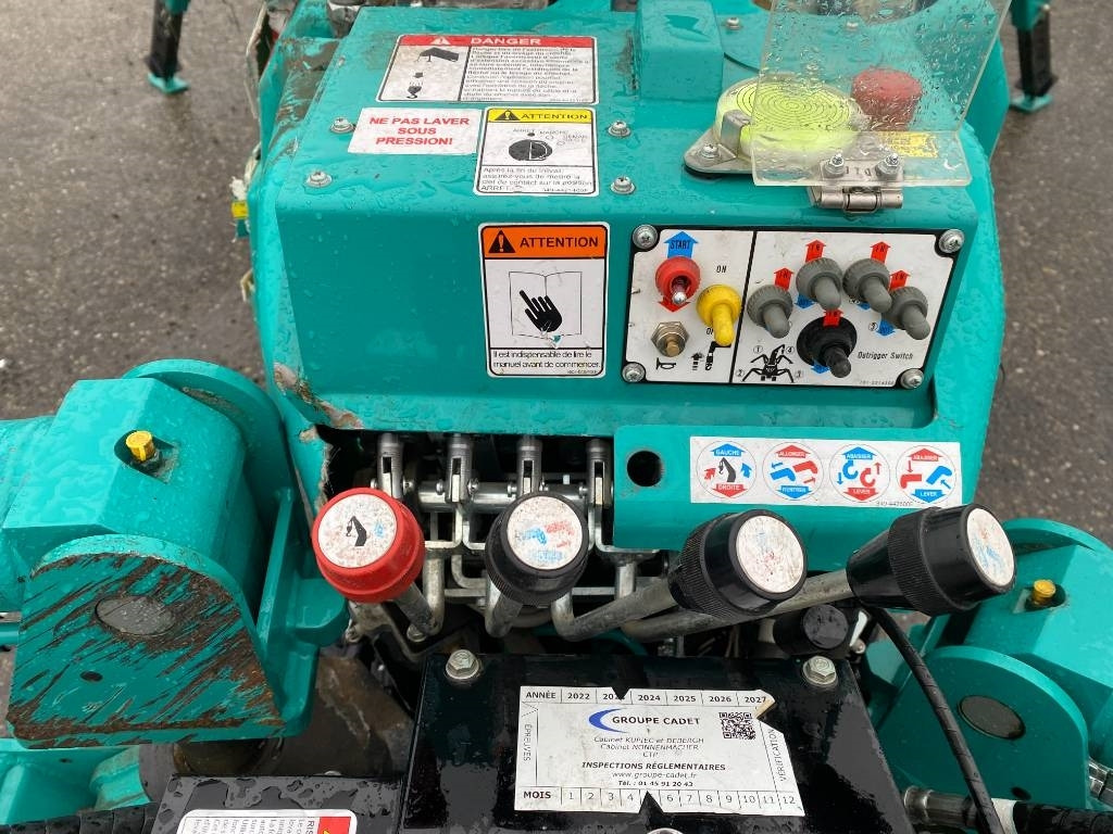 Minigrúa Maeda MC 174 CRM 1er Main Origine Française endommagée: foto 49 Minigrúa Maeda MC 174 CRM 1er Main Origine Française endommagée: foto 49