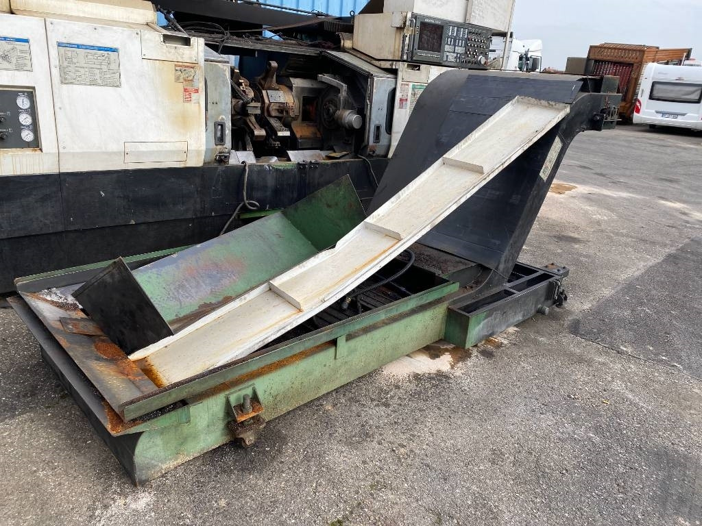 Torno de metal Mazak / Yamazaki FLEX-GL 200N-MLTPLX 630 1er Main: foto 23 Torno de metal Mazak / Yamazaki FLEX-GL 200N-MLTPLX 630 1er Main: foto 23