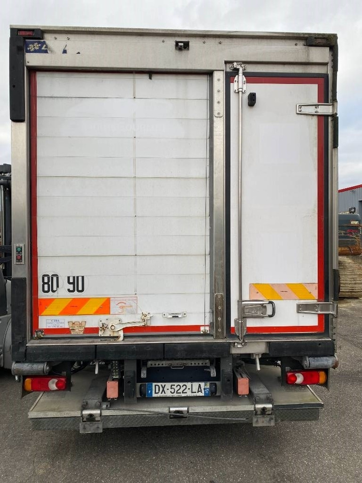 Renault D240 /LAMBERET/CARRIER 1150 *A REPARER* - Camión frigorífico: foto 5 Renault D240 /LAMBERET/CARRIER 1150 *A REPARER* - Camión frigorífico: foto 5