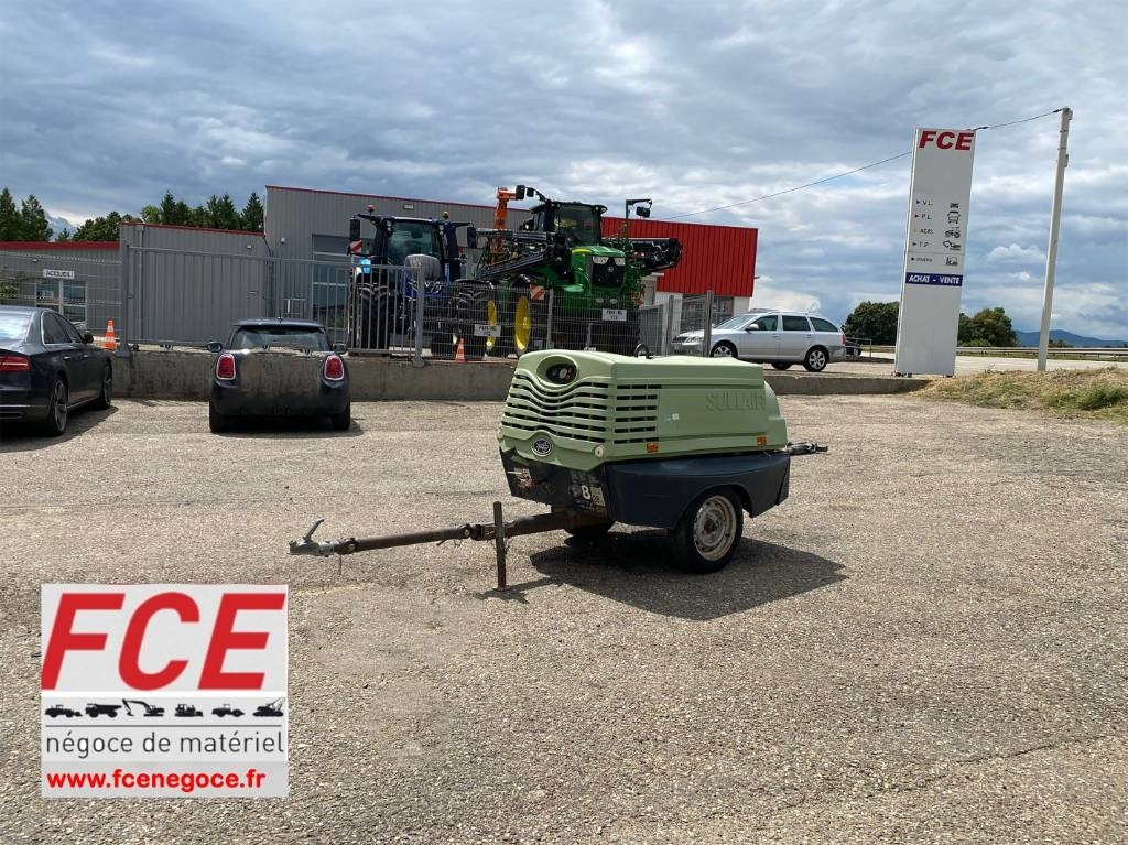 Sullair 38K-0002 Avec accessoires NON ACCIDENTE* - Compresor de aire: foto 1 Sullair 38K-0002 Avec accessoires NON ACCIDENTE* - Compresor de aire: foto 1