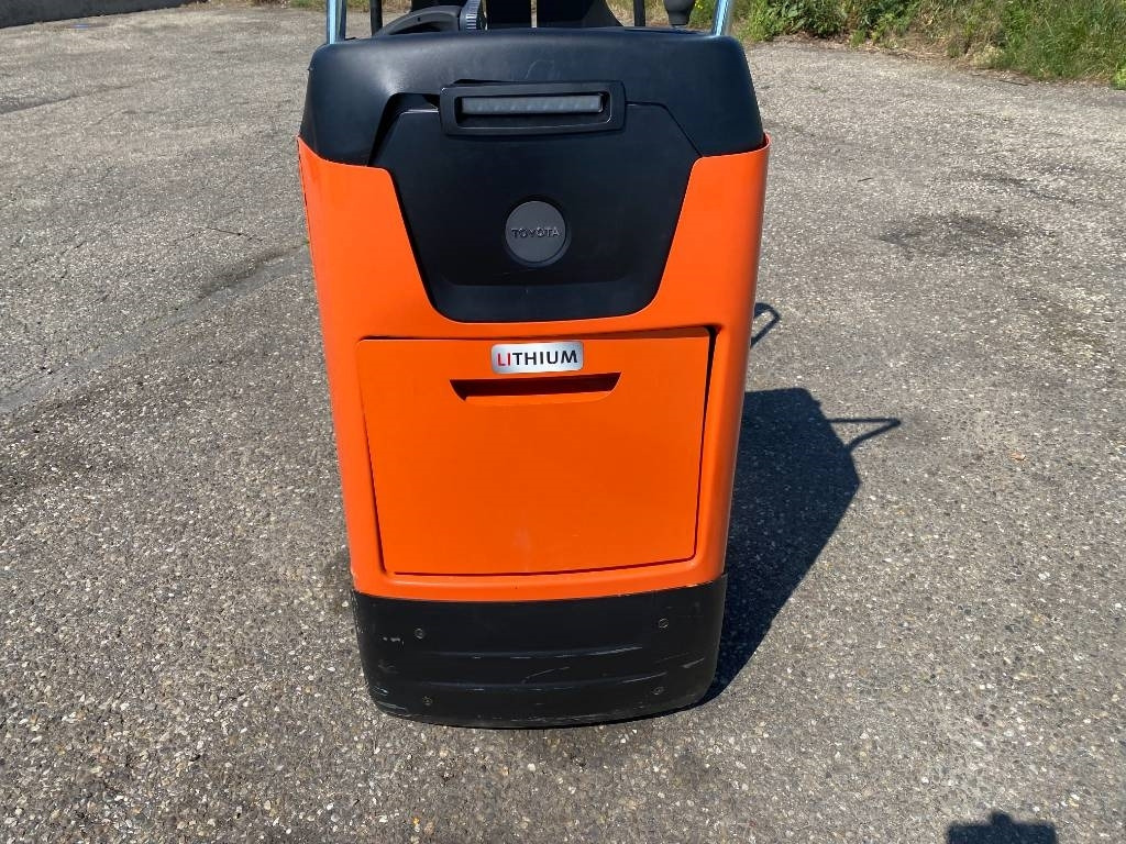 Remolcadora Toyota BT/MOVIT TSE 150-708 1er MAIN endommagé: foto 38 Remolcadora Toyota BT/MOVIT TSE 150-708 1er MAIN endommagé: foto 38