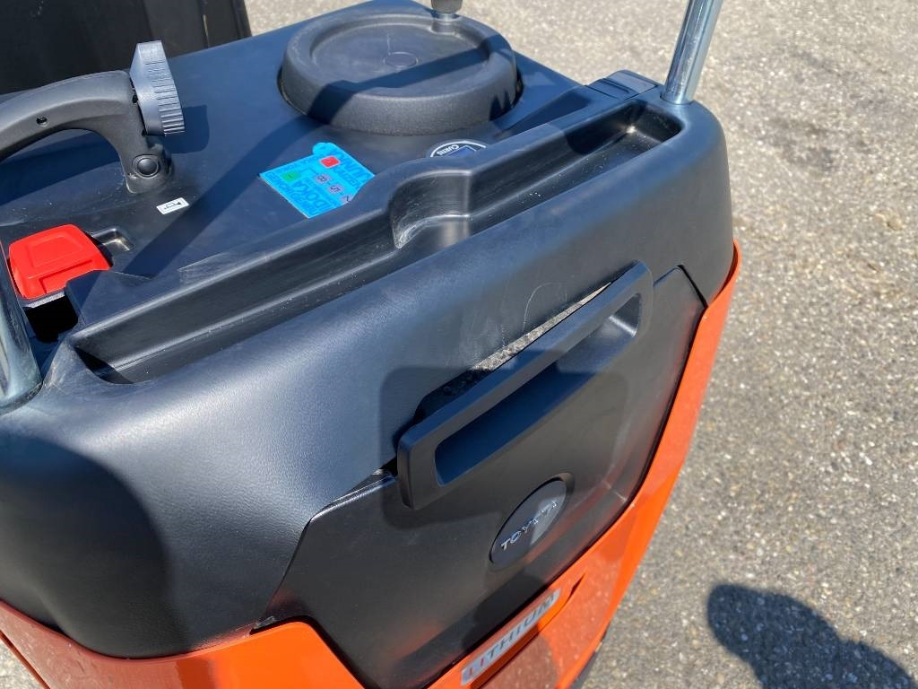 Remolcadora Toyota BT/MOVIT TSE 150-708 1er MAIN endommagé: foto 13 Remolcadora Toyota BT/MOVIT TSE 150-708 1er MAIN endommagé: foto 13