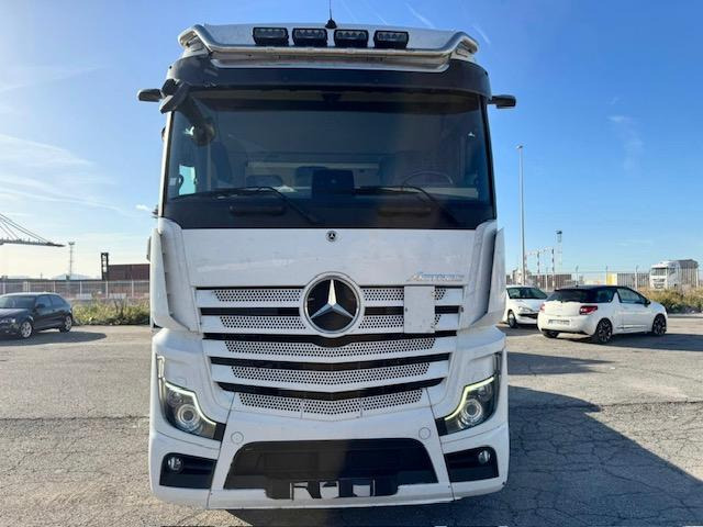 Mercedes ACTROS 1851 - Cabeza tractora: foto 2 Mercedes ACTROS 1851 - Cabeza tractora: foto 2