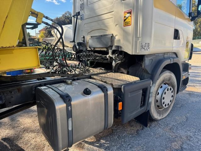 Cabeza tractora Scania R460 V8: foto 7