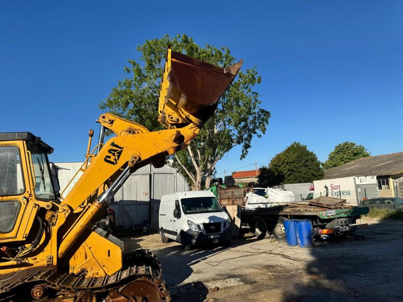 Cat - Cargadora de cadenas: foto 4 Cat - Cargadora de cadenas: foto 4