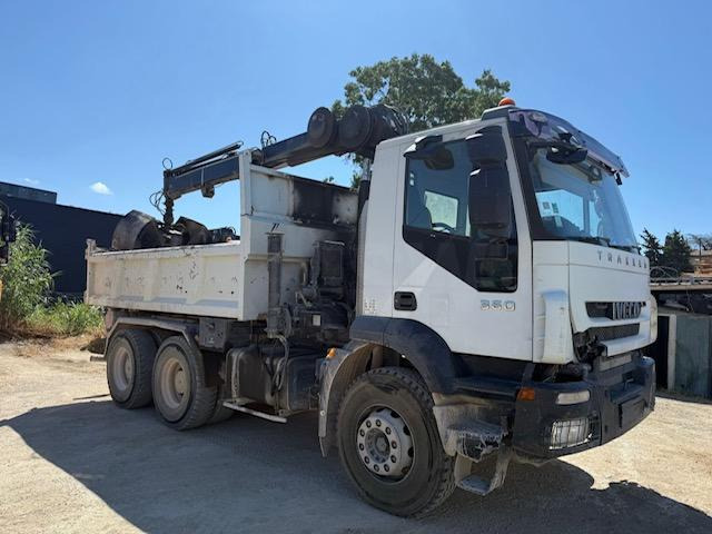 Iveco TRAKKER 360 GRUE HIAB - Camión volquete, Camión grúa: foto 1 Iveco TRAKKER 360 GRUE HIAB - Camión volquete, Camión grúa: foto 1