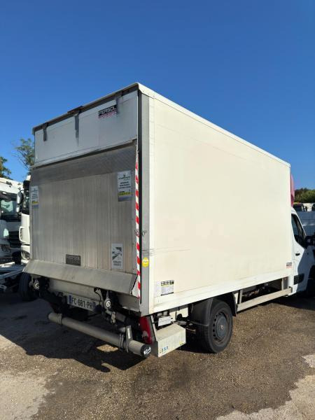 Furgoneta caja cerrada Renault Master DCI 145: foto 5