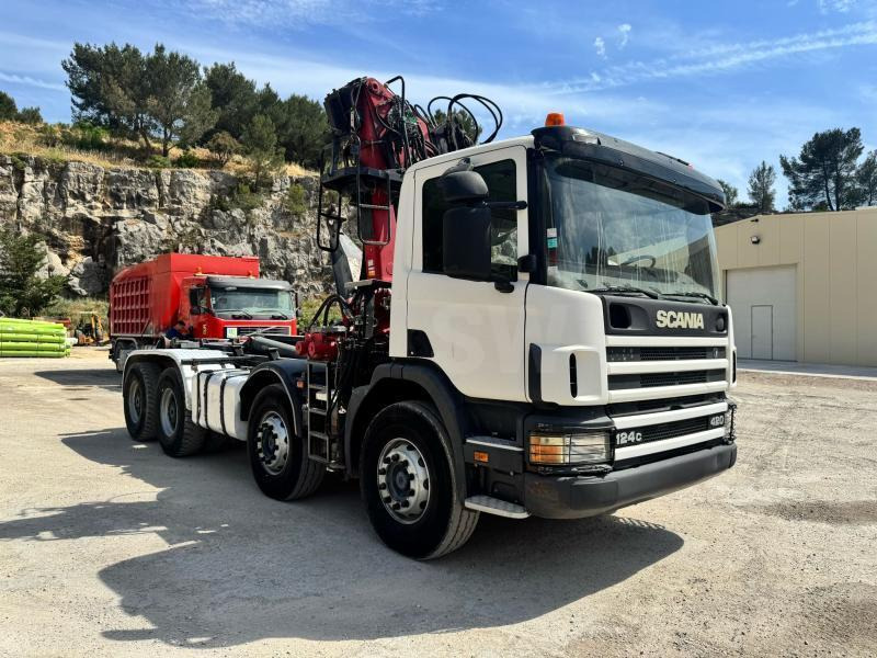 Scania C 124 420 - Camión multibasculante: foto 3 Scania C 124 420 - Camión multibasculante: foto 3
