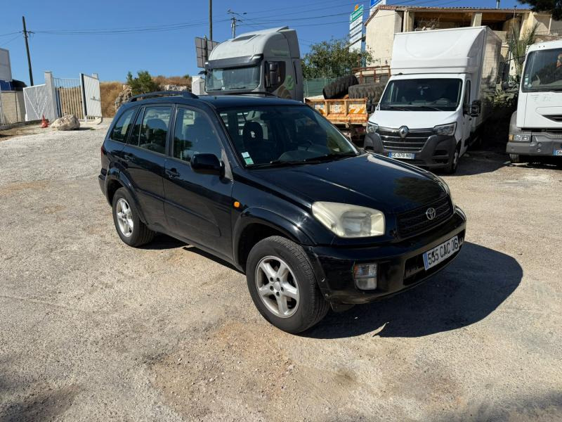 Toyota Rav 4 - Hatchback: foto 1 Toyota Rav 4 - Hatchback: foto 1