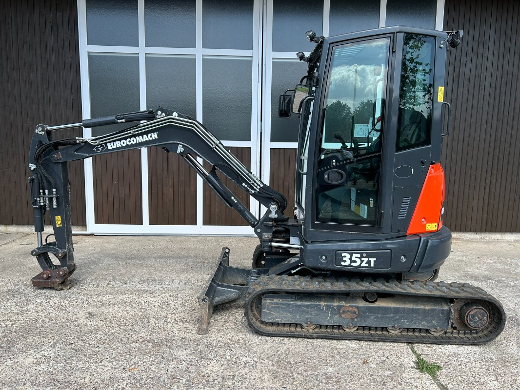 Eurocomach 35ZT - Miniexcavadora: foto 3 Eurocomach 35ZT - Miniexcavadora: foto 3