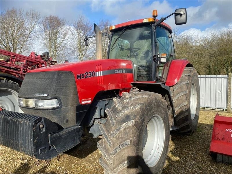 Case IH Magnum MX 230 - Tractor: foto 2 Case IH Magnum MX 230 - Tractor: foto 2