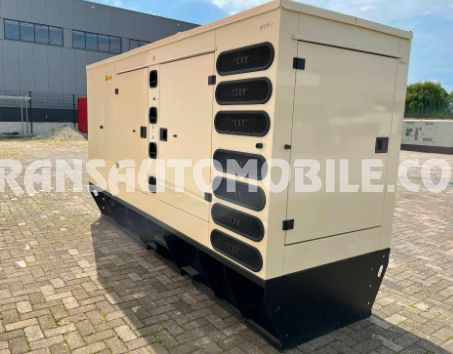 Cummins C150D5 150kVA - EXPORT OUT EU - Generador industriale: foto 2 Cummins C150D5 150kVA - EXPORT OUT EU - Generador industriale: foto 2