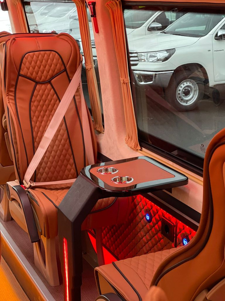 Minibús, Furgoneta de pasajeros nuevo Mercedes Sprinter 519 CDI 2.2L Diesel Automatic VIP: foto 11