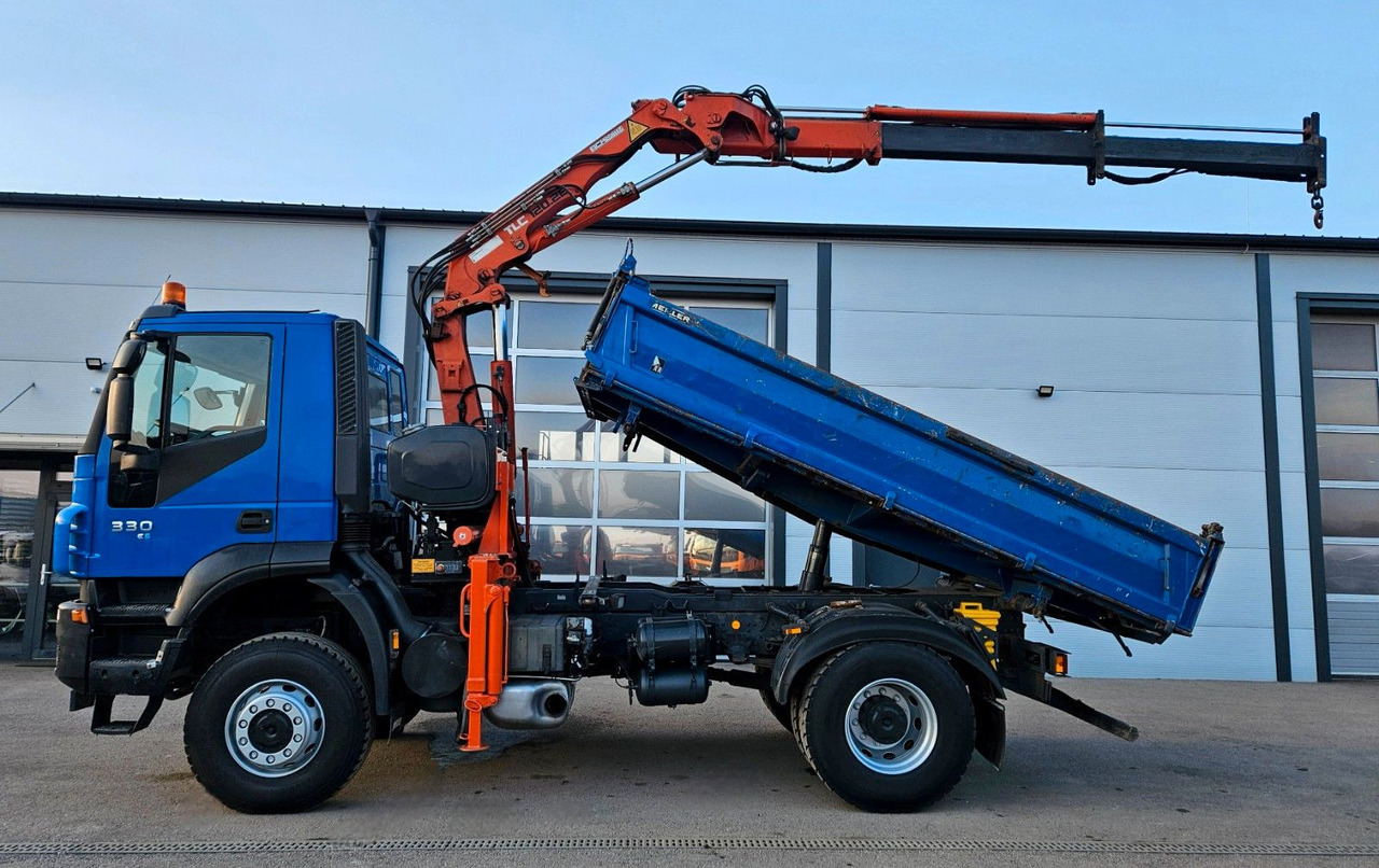 Iveco Trakker 190T33 4x4 Euro5 Kran Atlas 120.2E Funk - Camión volquete, Camión grúa: foto 4 Iveco Trakker 190T33 4x4 Euro5 Kran Atlas 120.2E Funk - Camión volquete, Camión grúa: foto 4