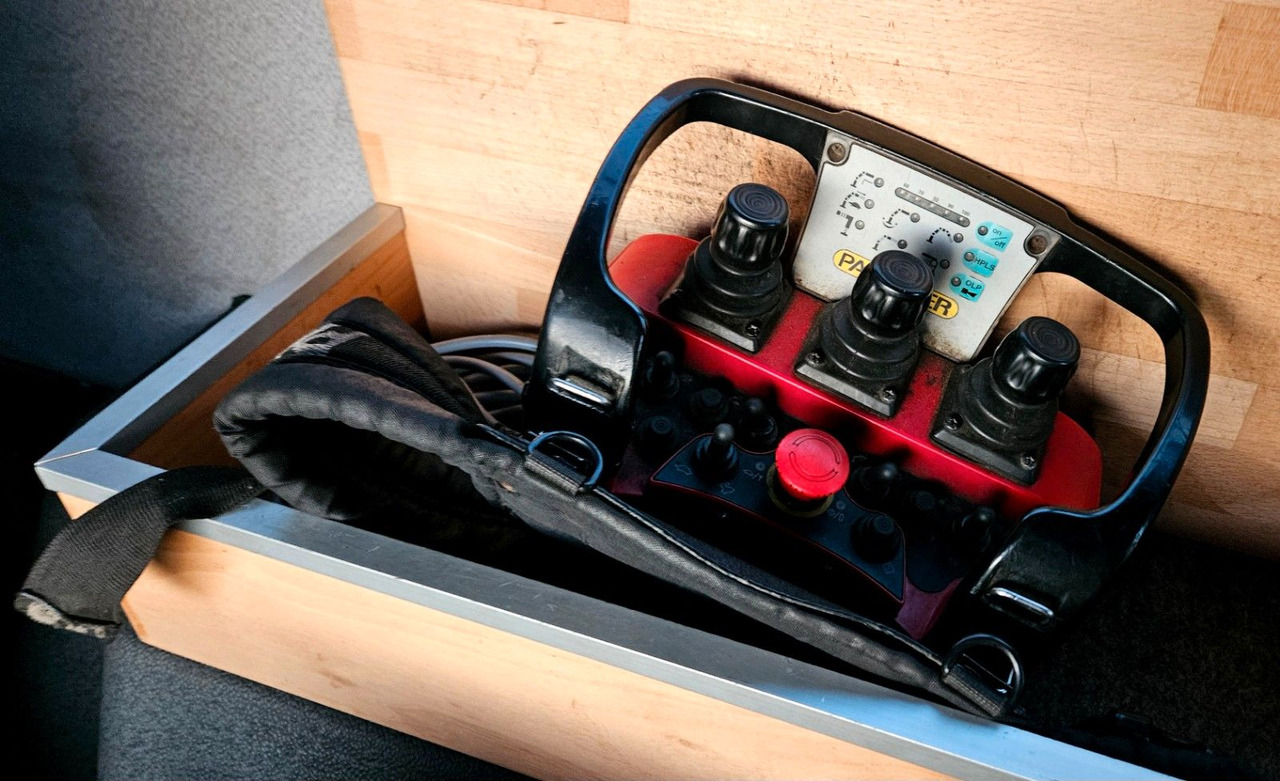 Camión volquete, Camión grúa MAN TGS 28.400 6x4-4 BL Palfinger PK12002 Kran Euro5: foto 16