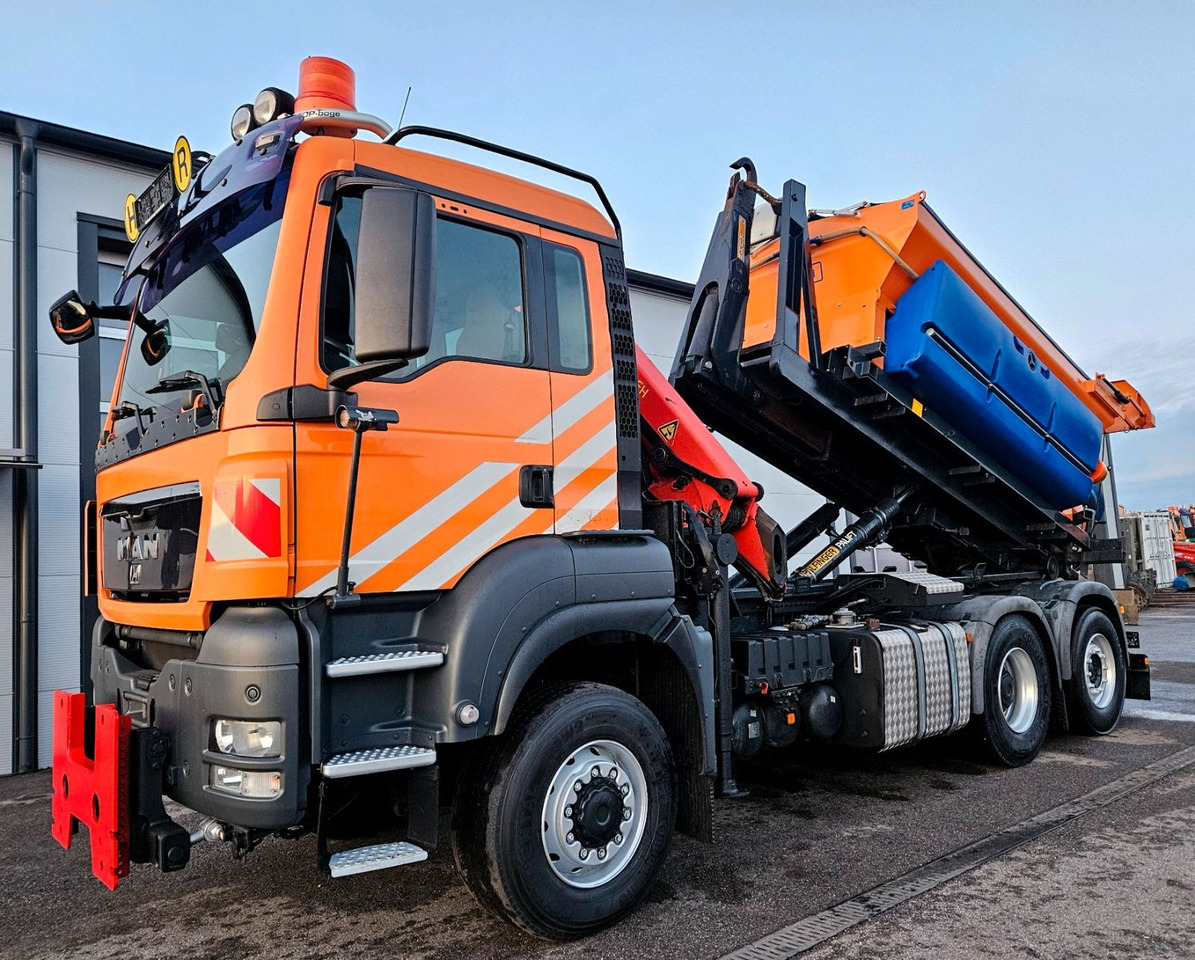 Camión volquete, Camión grúa MAN TGS 28.400 6x4-4 BL Palfinger PK12002 Kran Euro5: foto 9