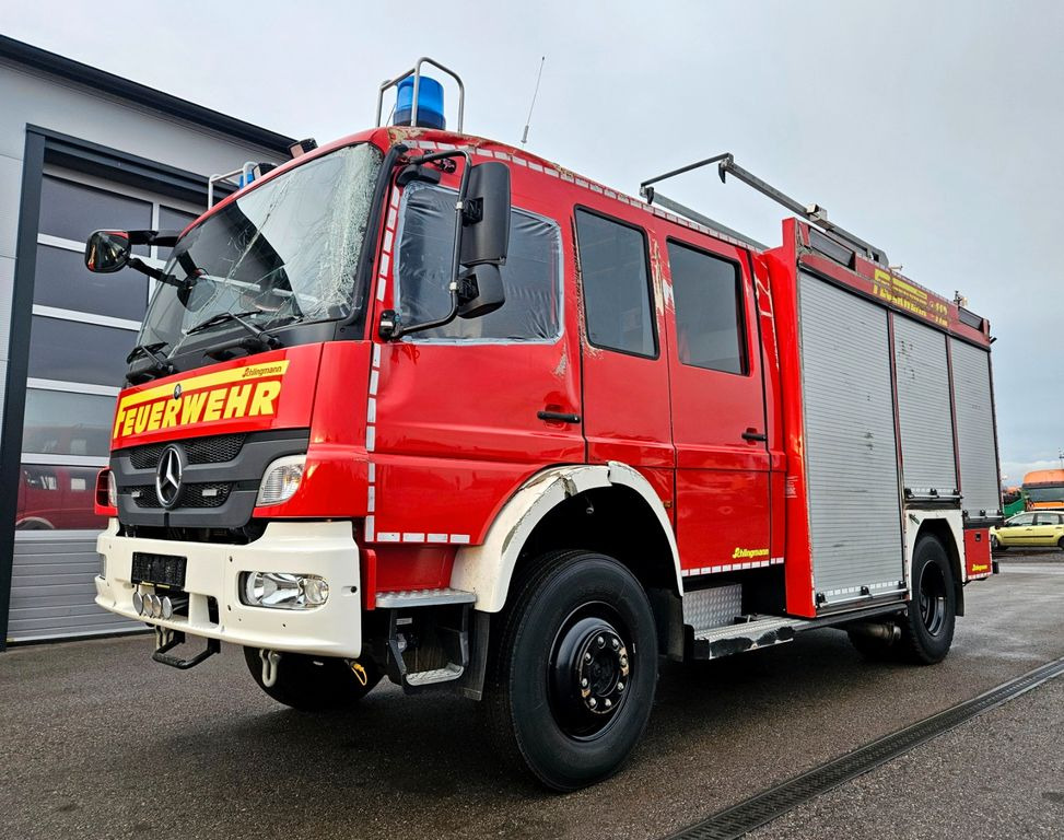 Mercedes-Benz Atego 1529 4x4 Feuerwehr Schlingmann LF20 - Camión de bomberos: foto 3 Mercedes-Benz Atego 1529 4x4 Feuerwehr Schlingmann LF20 - Camión de bomberos: foto 3