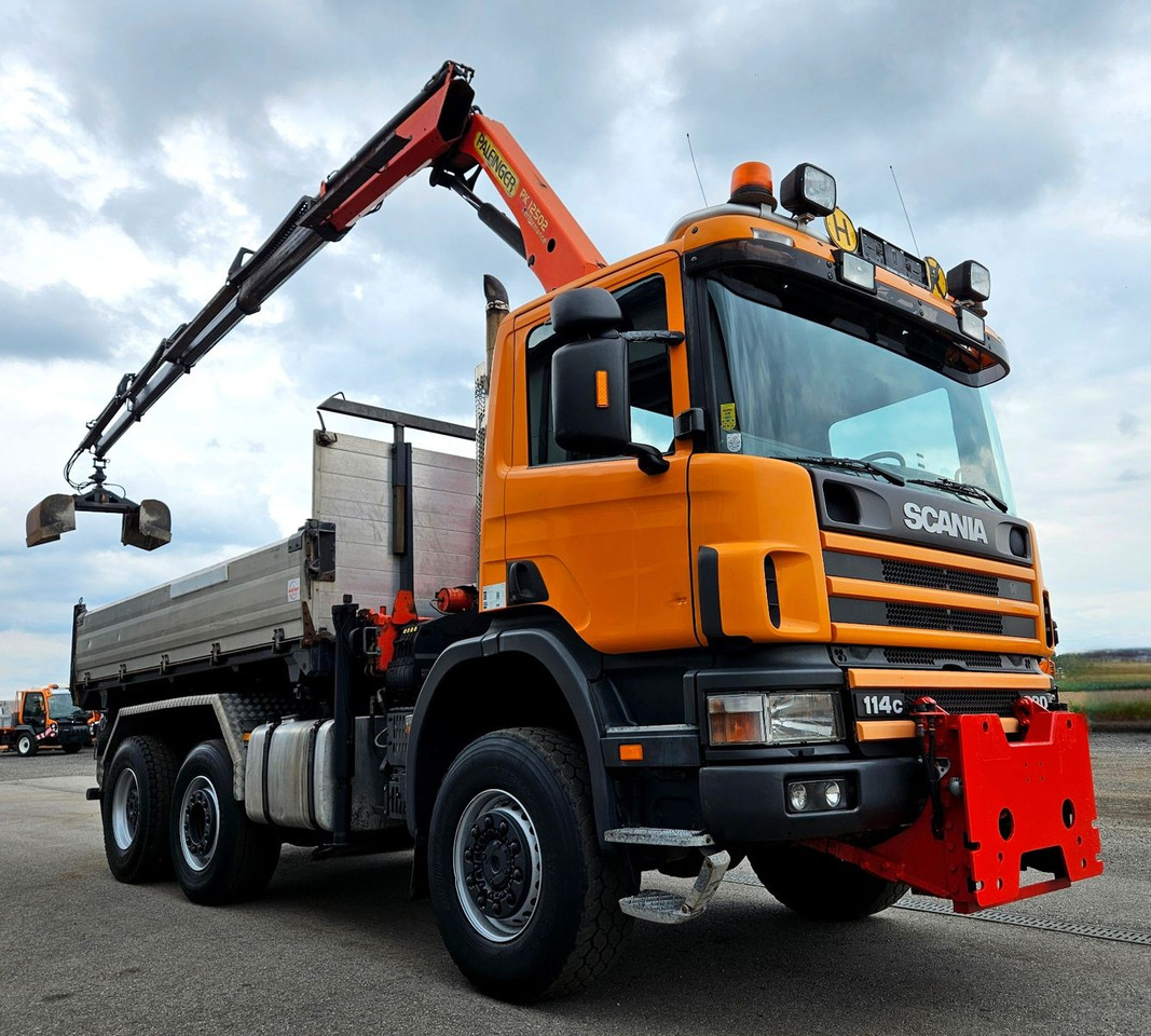 Scania P114 380 6x4-4 Palfinger PK12502 Kran Funk - Camión volquete, Camión grúa: foto 1 Scania P114 380 6x4-4 Palfinger PK12502 Kran Funk - Camión volquete, Camión grúa: foto 1