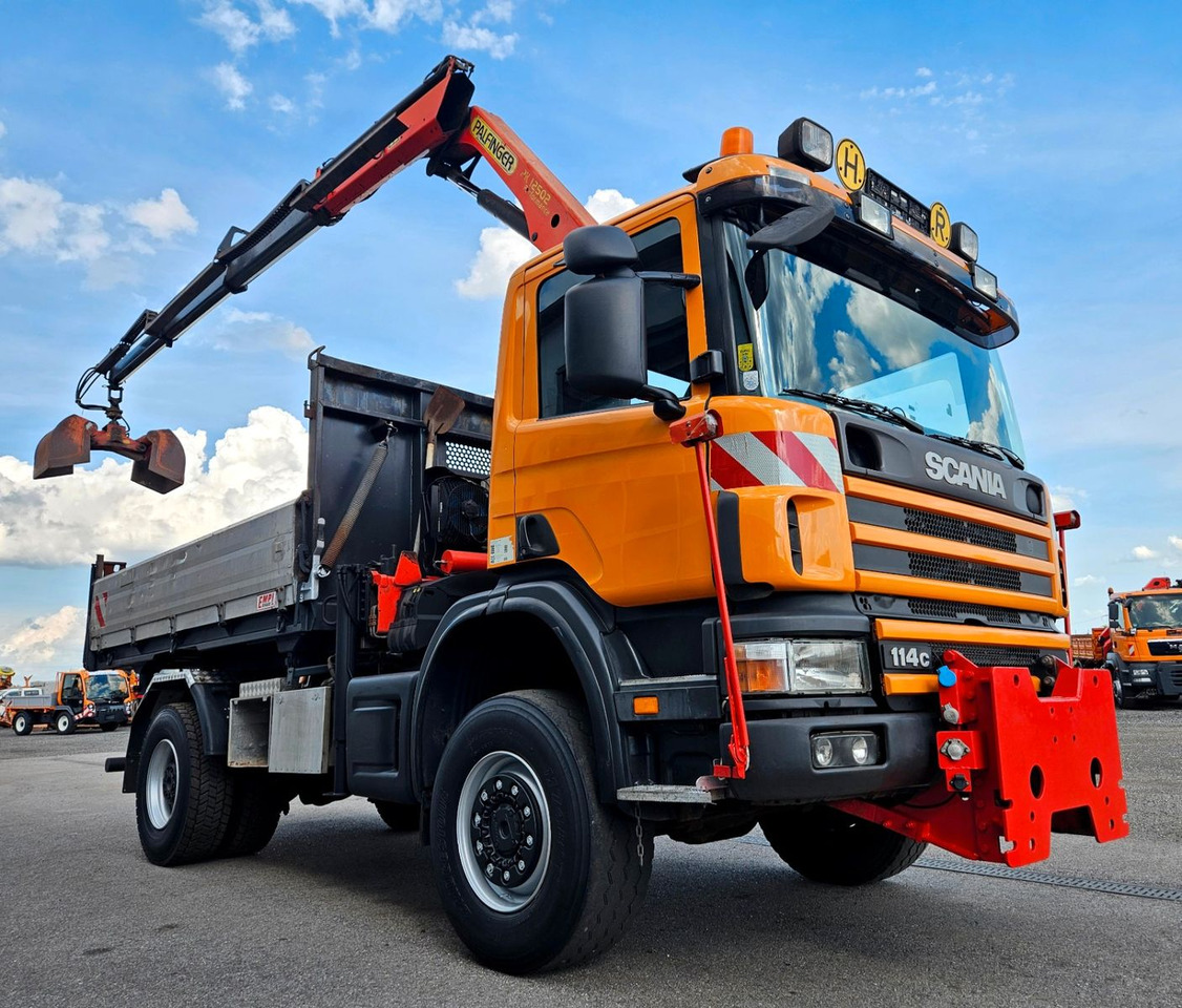 Scania P114 CB 380 4x4 Palfinger PK12502 Kran Funk - Camión volquete, Camión grúa: foto 1 Scania P114 CB 380 4x4 Palfinger PK12502 Kran Funk - Camión volquete, Camión grúa: foto 1